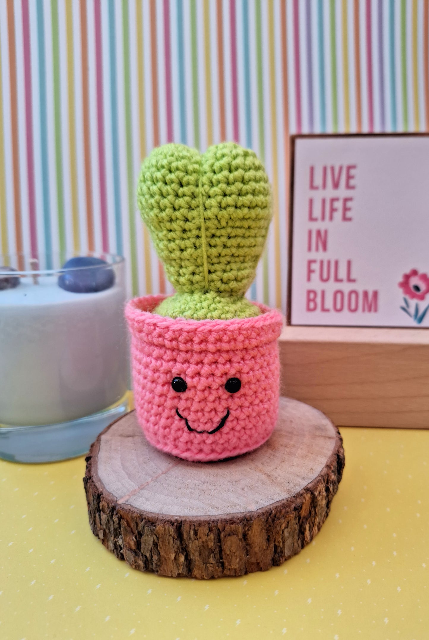 diy cactus Crochet amigurumi pattern - fake small succulent crochet pattern for succulent lovers