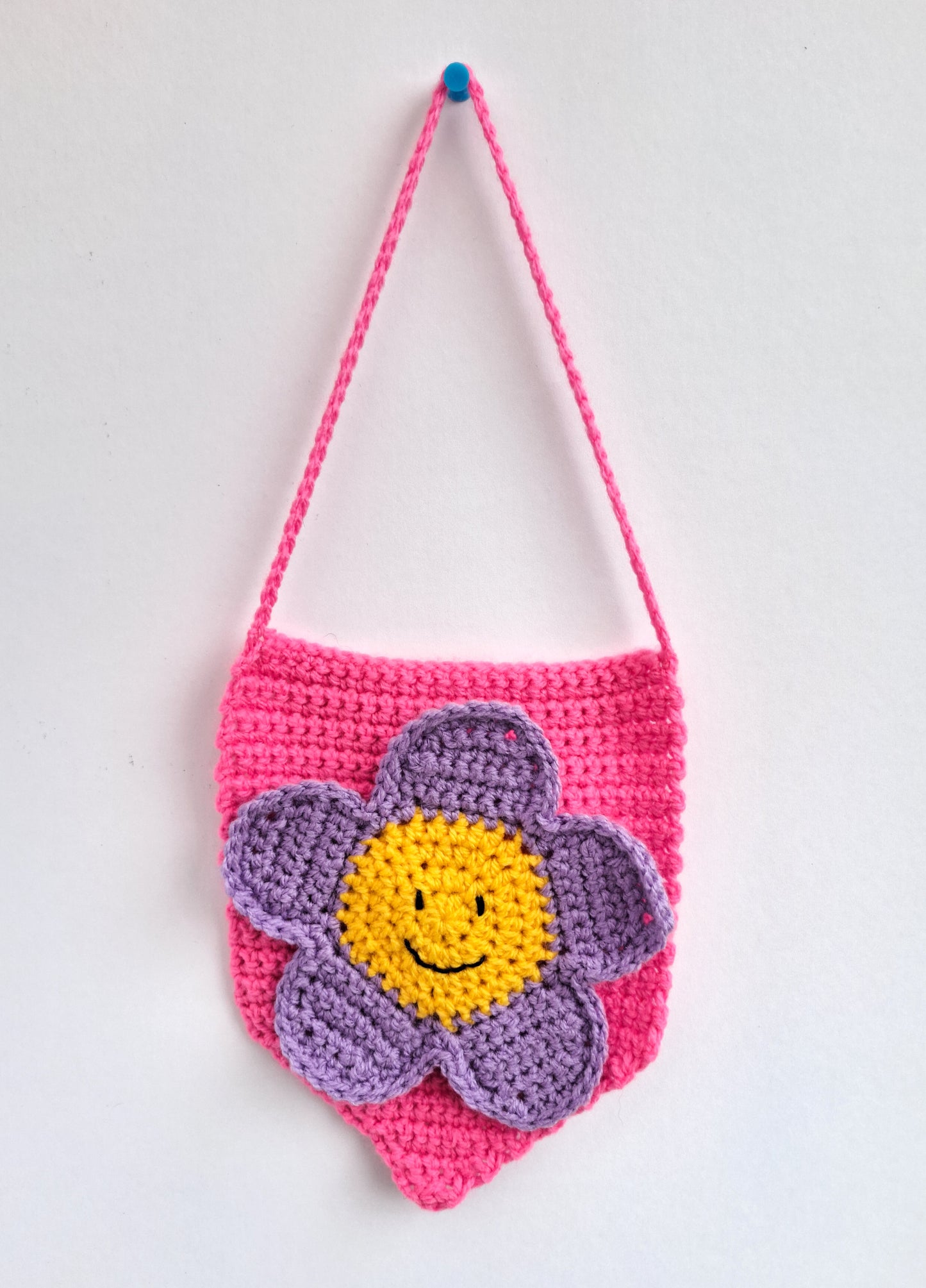 Crochet flower wall hanging crochet pattern - happy flower quick and easy crochet pattern - Digital download only